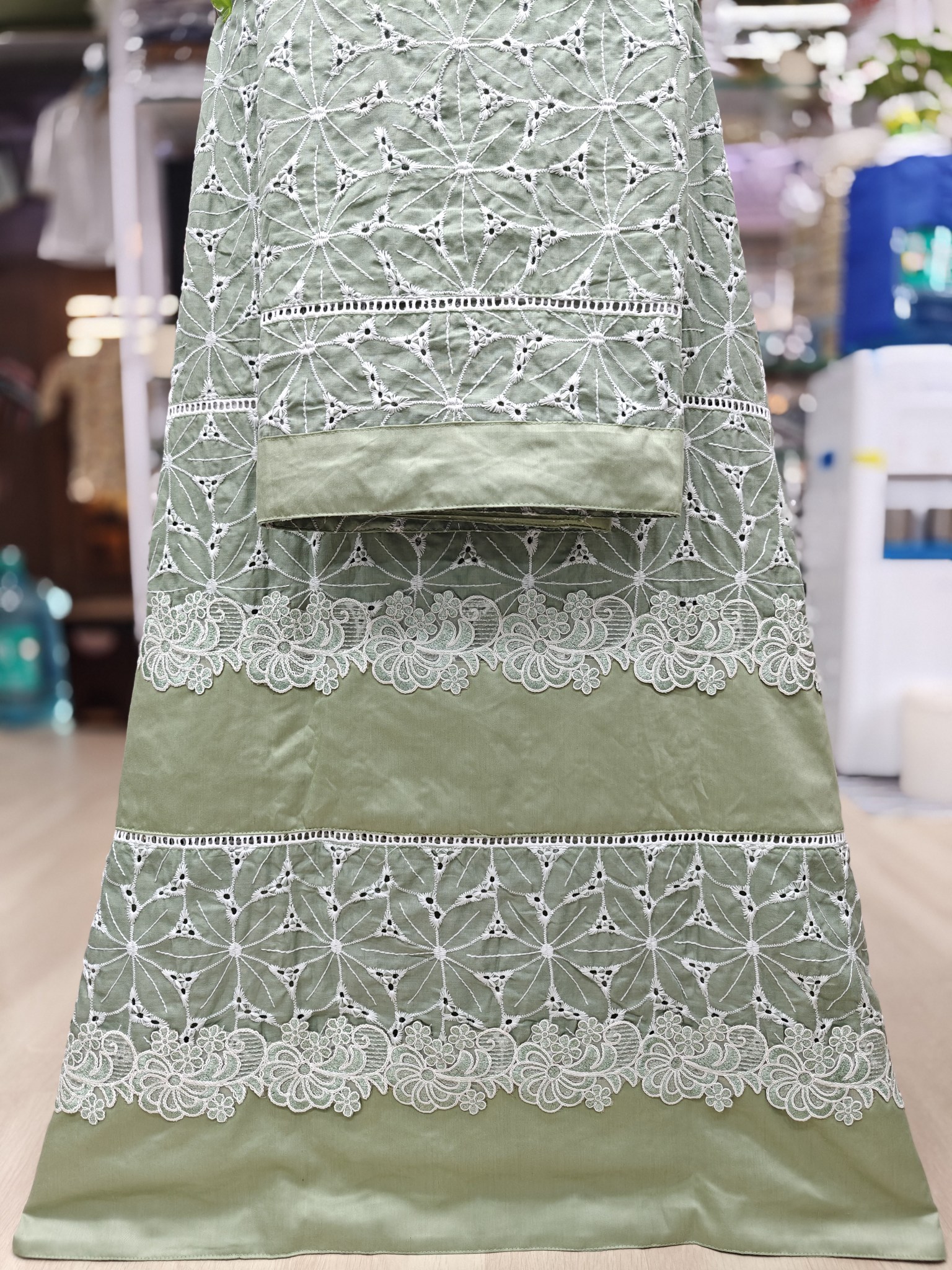 Green Hakoba Lacing Rida Green Hakoba Lacing Rida